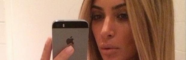 kim kardashian nipple flashed in wig selfie 3047